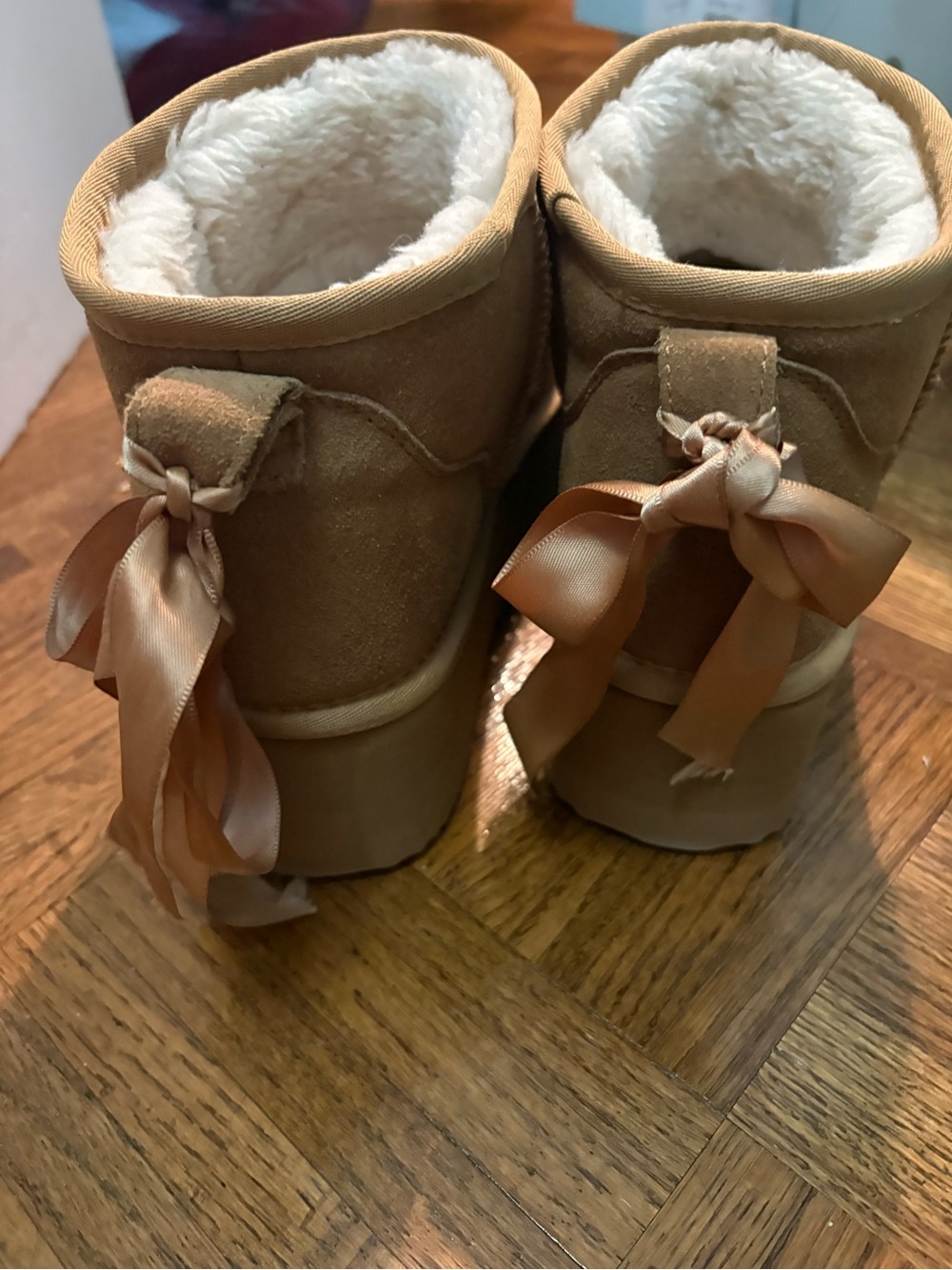 Platform Booties 7.5 - Picture 3 of 4